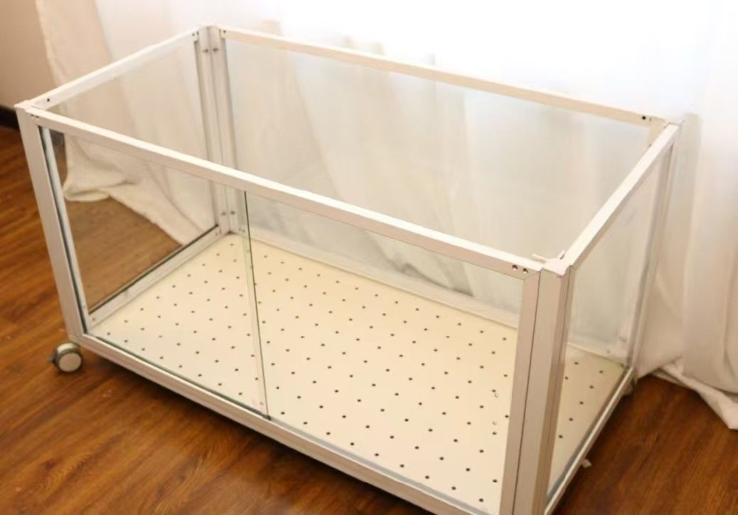 Leightweight Easy Movable Pet Cage For Small To Medium Sized Pets